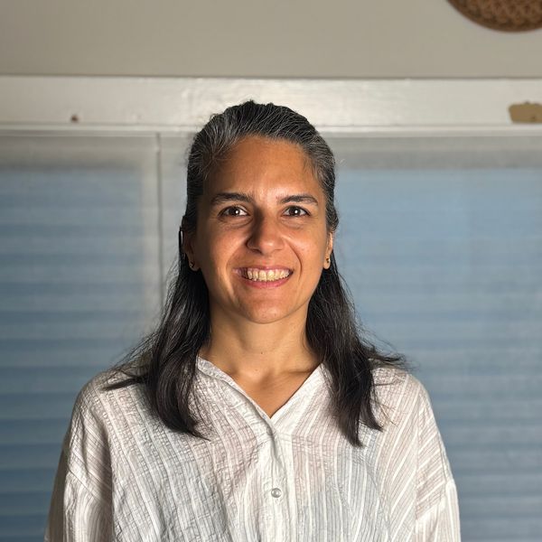 Portrait of Nahal Farhi